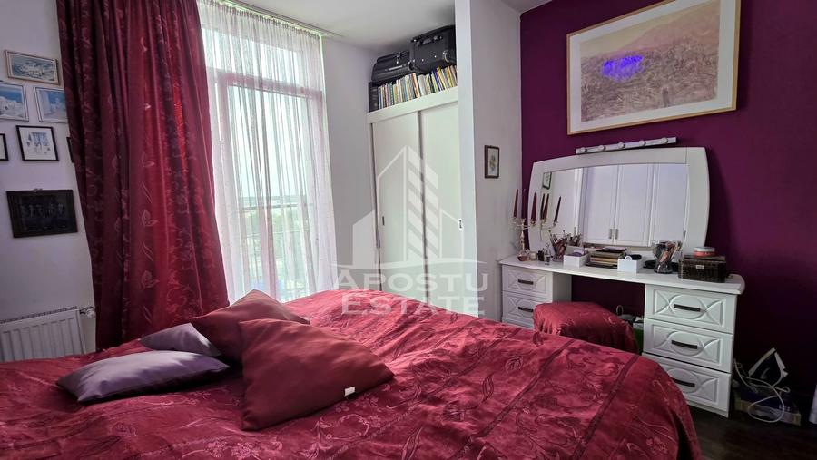Apartament cu 2 camere semidecomandat, mobilat în Aradului