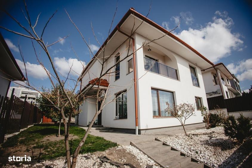 Casă cu 4 camere în Aeroport
