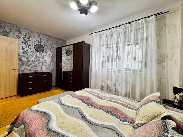 Apartament cu 2 camere semidecomandat, mobilat în Torontalului