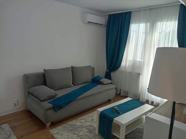 Apartament cu 2 camere semidecomandat în Central