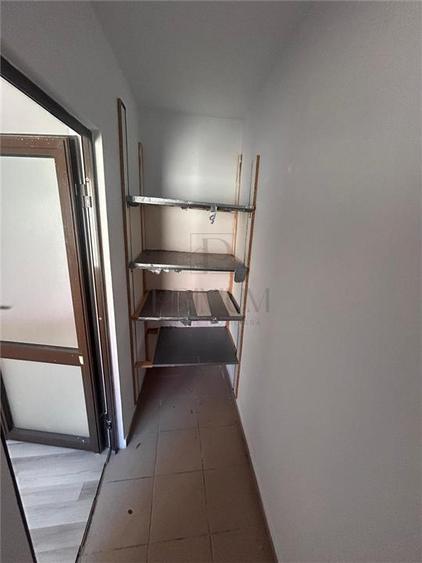 Birou, de 55.5 mp, în Mehala