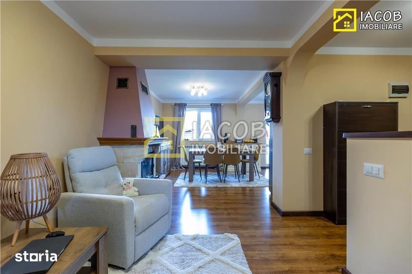 Casă cu 4 camere cu Teren 1000 Mp în Măgura