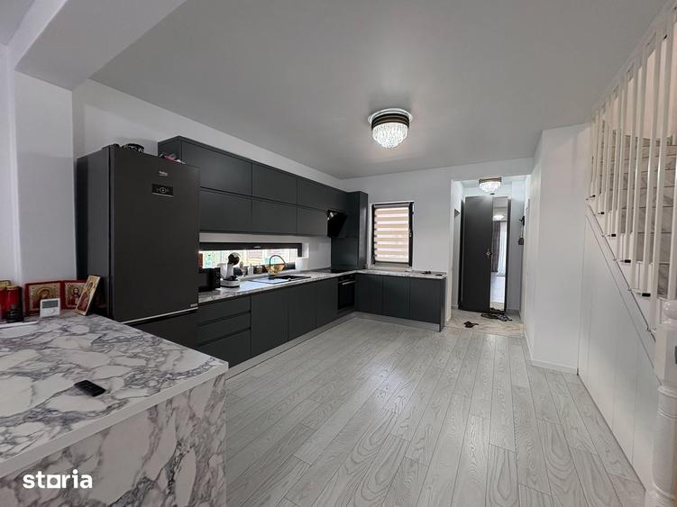 Casă cu 3 camere cu Teren 170 Mp în Berceni