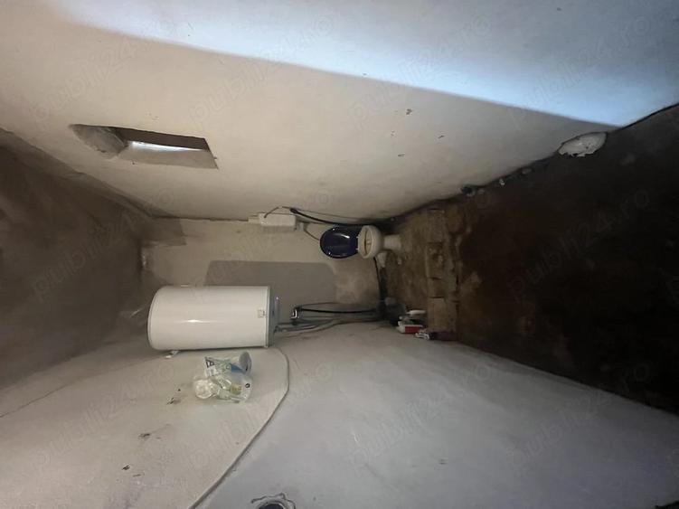 Casă cu 2 camere cu Teren 4700 Mp în Zorani