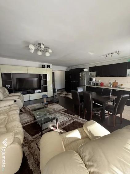 Apartament cu 2 camere semidecomandat în Florești