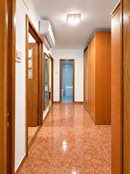 Apartament cu 2 camere decomandat, mobilat în Tomis II