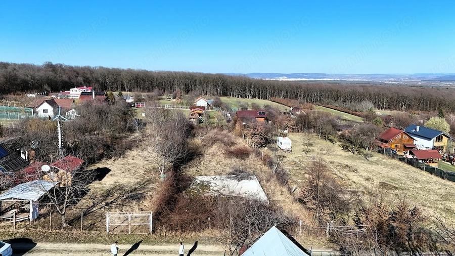 Teren de 1110 mp, în Calea Dumbrăvii