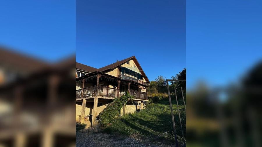 Casă cu 5 camere cu Canalizare în Sud-Est