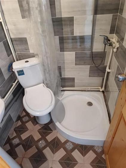 Garsonieră decomandată în Podul de Piatră
