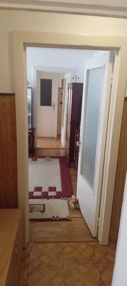 Apartament cu 2 camere semidecomandat în Micro III