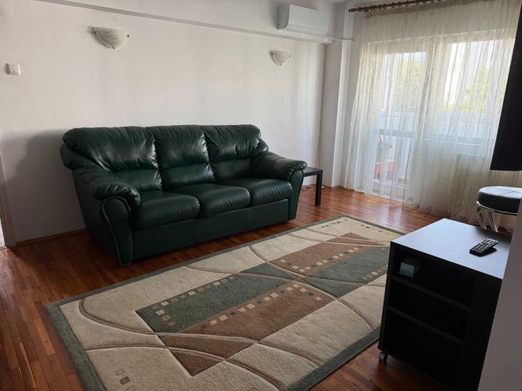 Apartament cu 2 camere semidecomandat în Aviației