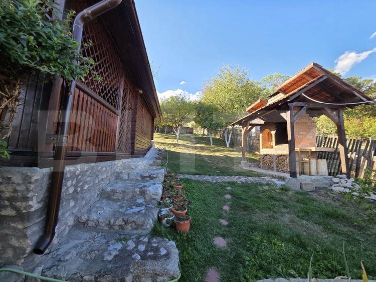 Casă individuală cu 6 camere cu Canalizare în Rupea