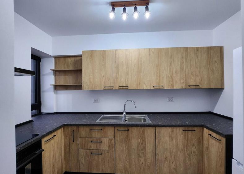 Apartament cu 2 camere semidecomandat, mobilat în Cotroceni