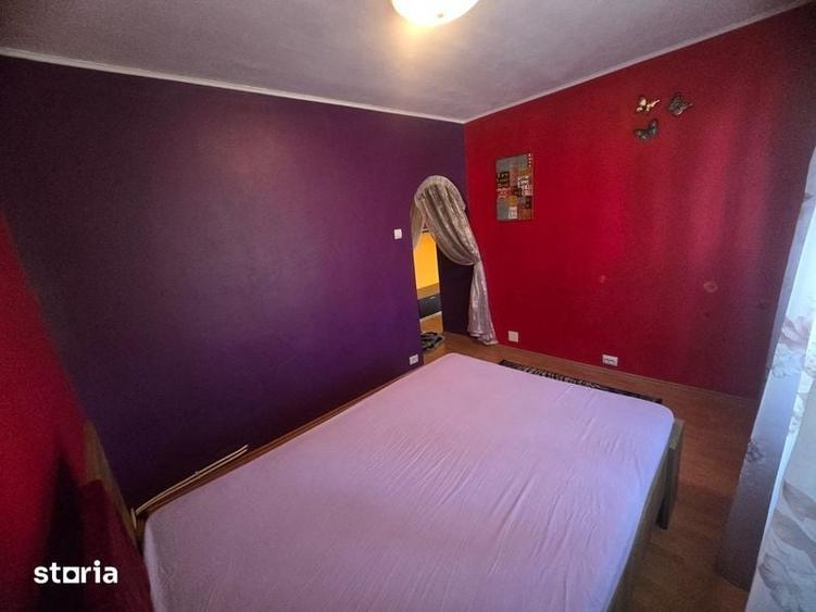 Inchiriez apartament 2 camere decomandat - 2