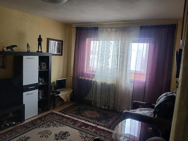 Vand apartament 3 camere - 2