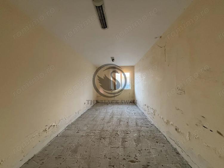 Casă cu 6 camere cu Canalizare în Ultracentral