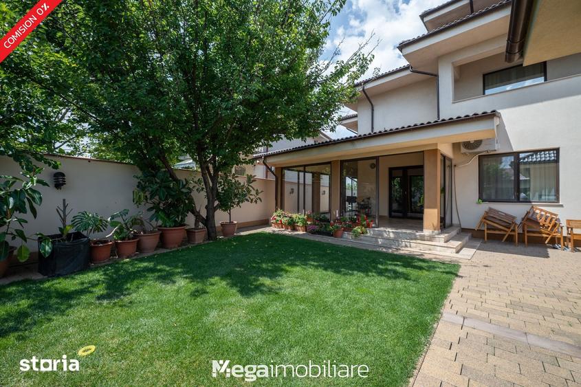 Casă cu 5 camere cu Teren 755 Mp în Palazu Mare