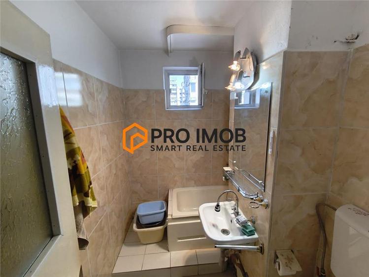 Apartament cu 3 camere decomandat în Unirii Sud
