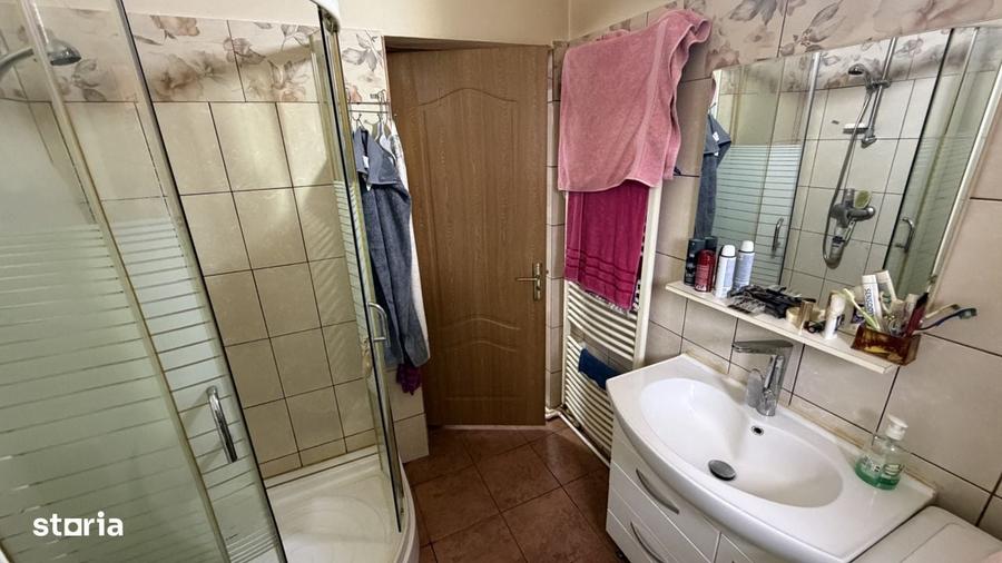 Casă cu 2 camere în Luna