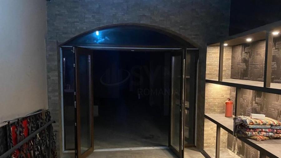 Spațiu comercial, de 178 mp, în Centrul Istoric