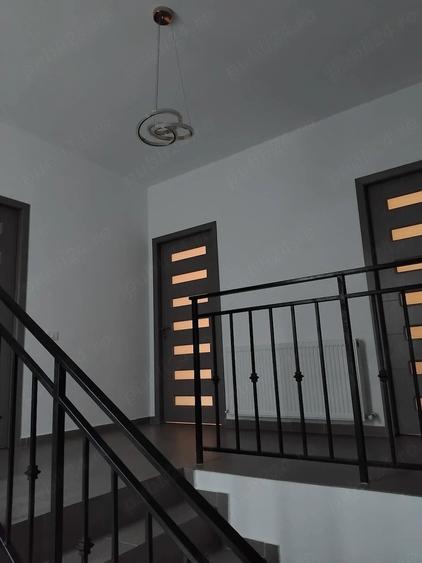 Casă cu Teren 500 Mp în Căzănești (Râmnicu Vâlcea)