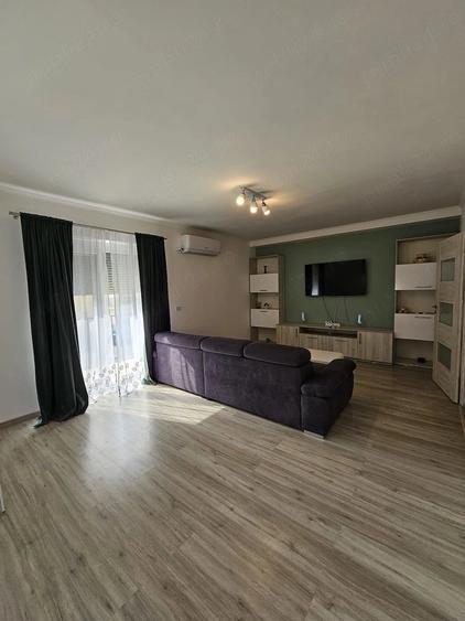Apartament cu 2 camere decomandat în Dumbrăvița