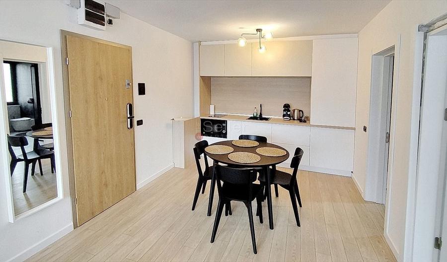 Apartament cu 2 camere semidecomandat, mobilat în Drumul Poienii