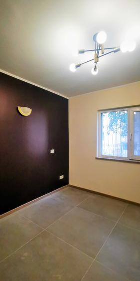 Apartament cu 3 camere decomandat în Complex Studențesc