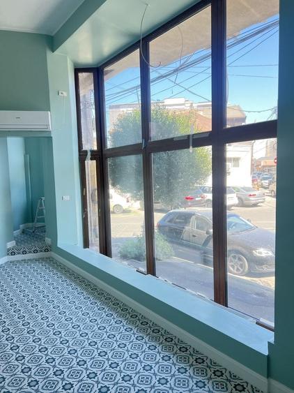 Spațiu comercial, de 130 mp, în Central
