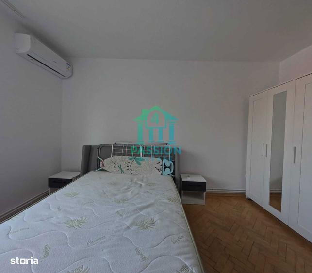 Apartament cu 2 camere decomandat în Centrul Istoric