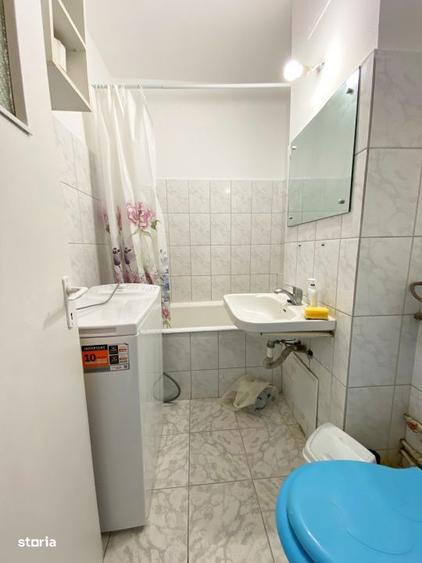 Garsonieră decomandată, mobilată în Tei