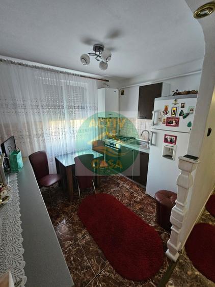Apartament cu 2 camere decomandat în Est