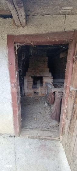 Casă cu 3 camere cu Teren 3500 Mp în Aiton