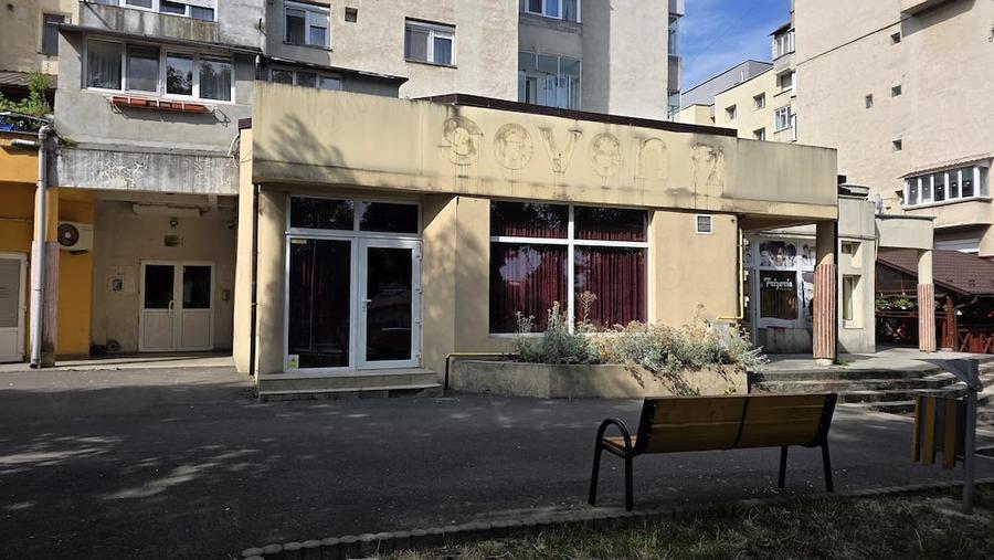 Spațiu comercial, de 70 mp, în Nord