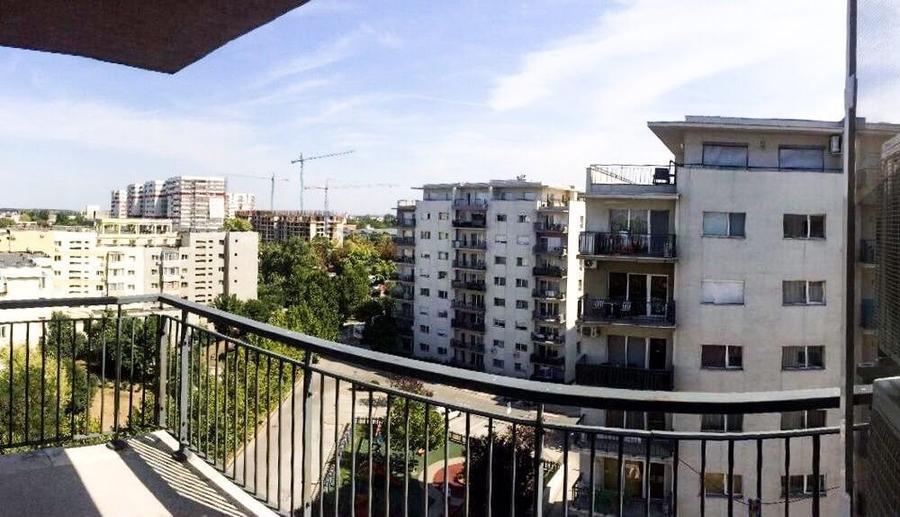 Apartament cu 3 camere decomandat în Militari