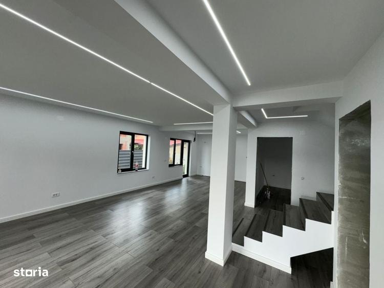 Casă cu 4 camere cu Teren 430 Mp în Bariera Vâlcii