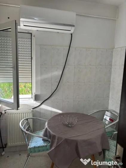 Apartament cu 2 camere decomandat în Vest