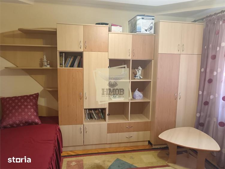 Casă cu 6 camere cu Teren 650 Mp în Țiglari