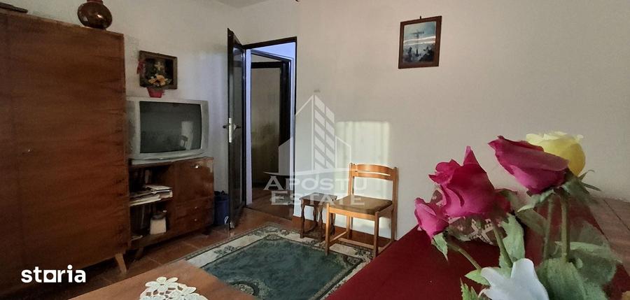 Apartament cu 2 camere semidecomandat în Micălaca