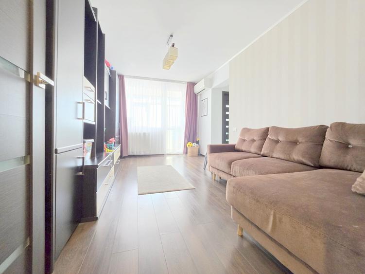 Apartament cu 4 camere în Giurgiului