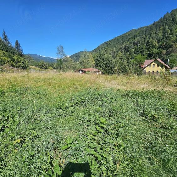 Teren de 852 mp, în Sătic