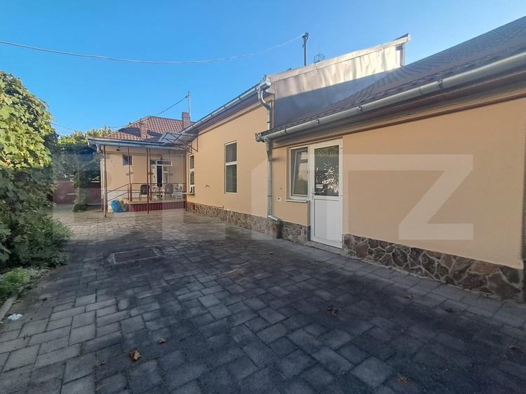 Casă individuală cu 6 camere cu Canalizare în Budai