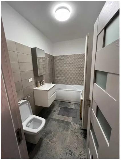 Garsonieră decomandată în Apărătorii Patriei