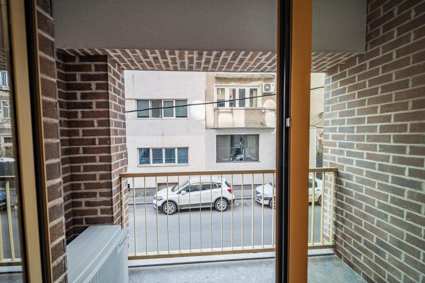 Apartament cu 3 camere decomandat în Unirii