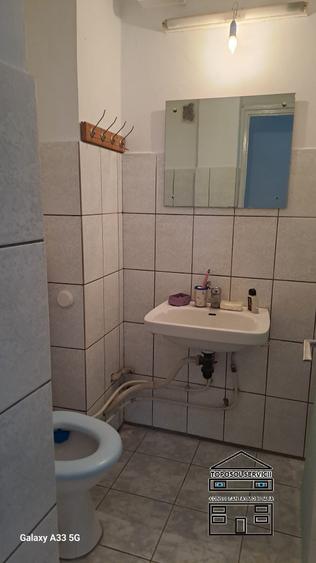 Apartament cu 3 camere decomandat în Decebal