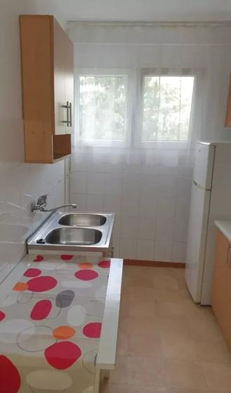 Apartament cu 2 camere semidecomandat, mobilat în Astra