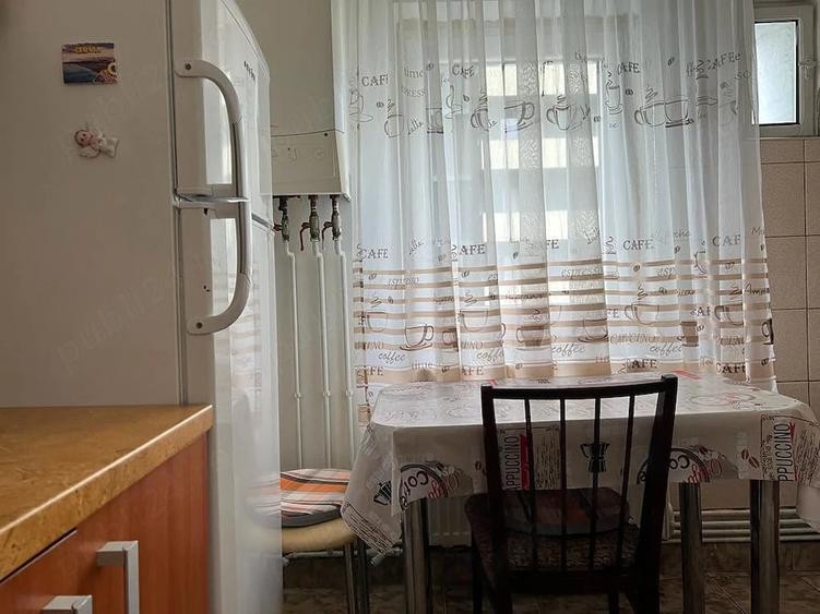 Garsonieră decomandată în Central