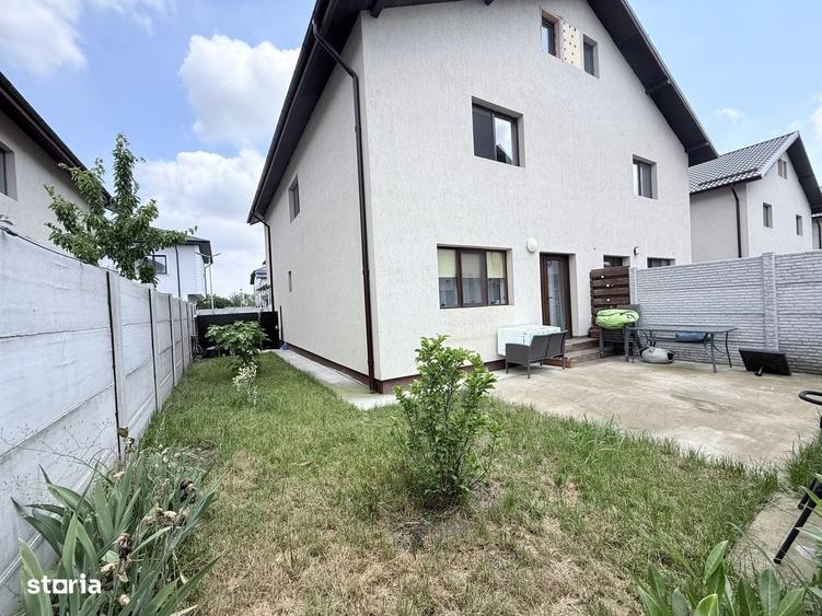 Casă cu 4 camere cu Teren 200 Mp în Central