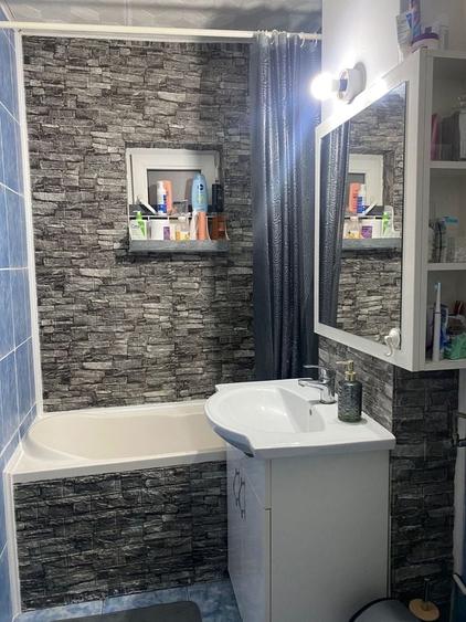 Apartament cu 2 camere în Micălaca