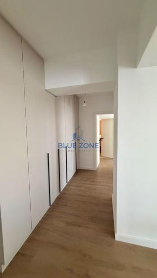 Apartament cu 3 camere în Drumul Taberei